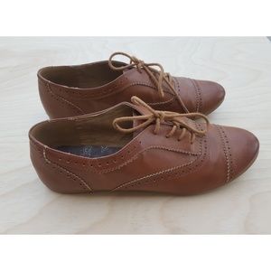 Aldo Oxfords